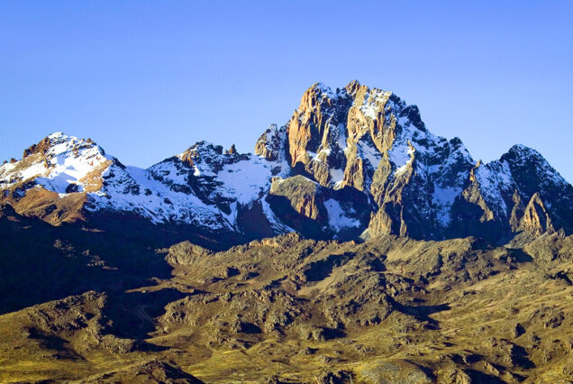 6 Days Trekking Mt Kenya Chogoria – Sirimon Route